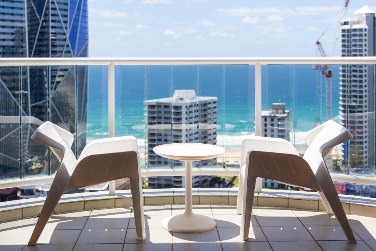 Luxury Privately Owned Ocean View Studio Apartments At O4Ks Gold Tower Gold Coast Buitenkant foto